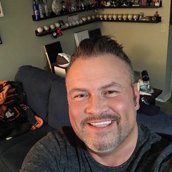 ME! - Picture 1 of 4